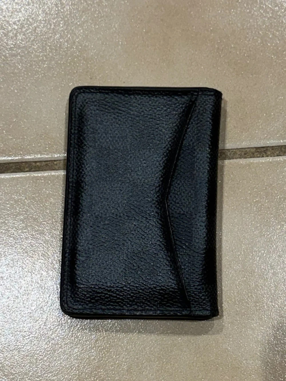 Louis Vuitton Black Textured Leather Key & Card Holder